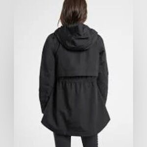 NWT Athleta Rainout Forecast Shell II Petite Small
